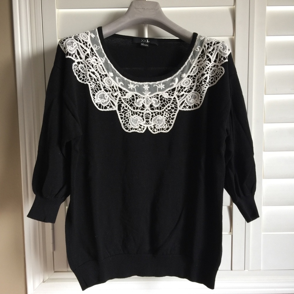 Forever21 100% cotton crochet black sweater